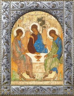Иконы Святой Троицы в окладе