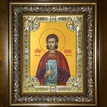 Икона Виктор Халкидонский, в окладе и киоте 24х30 см BK-8213