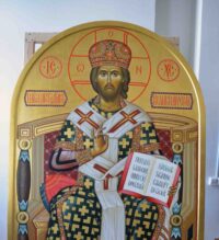Икона: окно в горний мир и помощница в молитве